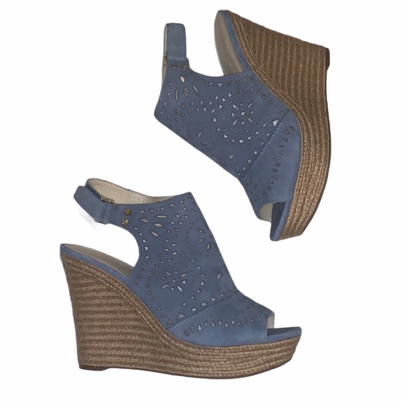 Marc Fisher wedge sandals 10 - Picture 2 of 9